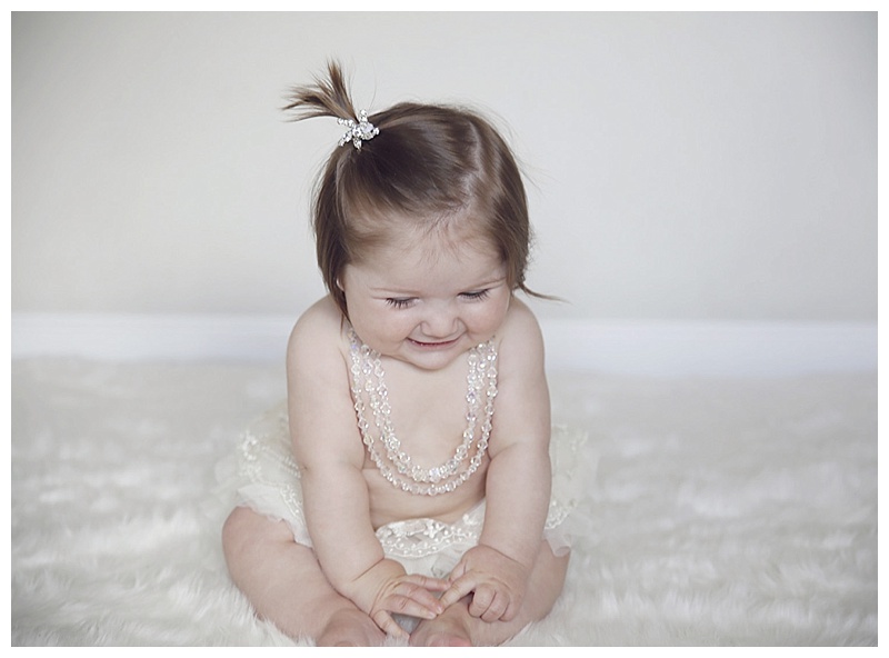 6 Month Portraits|Southern MA Baby Photographer
