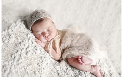 Marshfield Photographer | Newborn