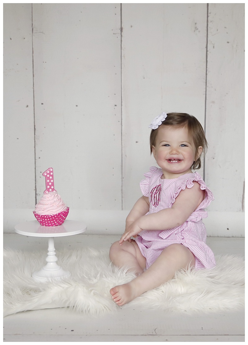 Walpole cake smash Photographer