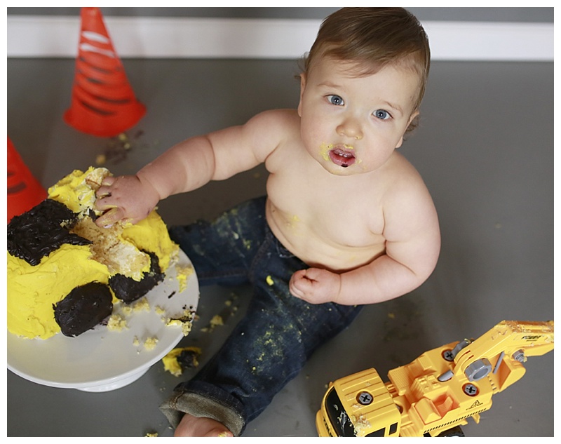 Franklin MA cake smash photographer